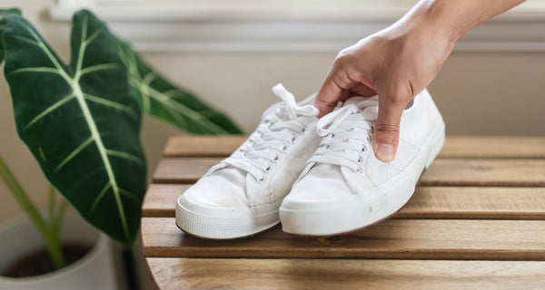How to Remove the Shoes Smell: 9 Easy and Effective Tips